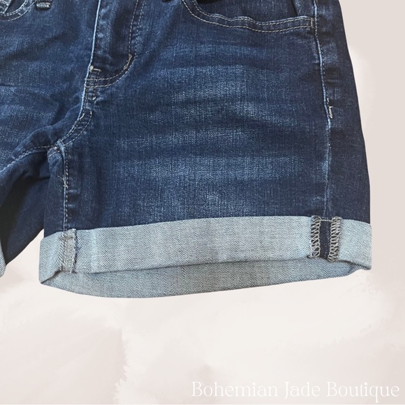 SO Midi Rise Denim Cuffed Shorts - Picture 3 of 6